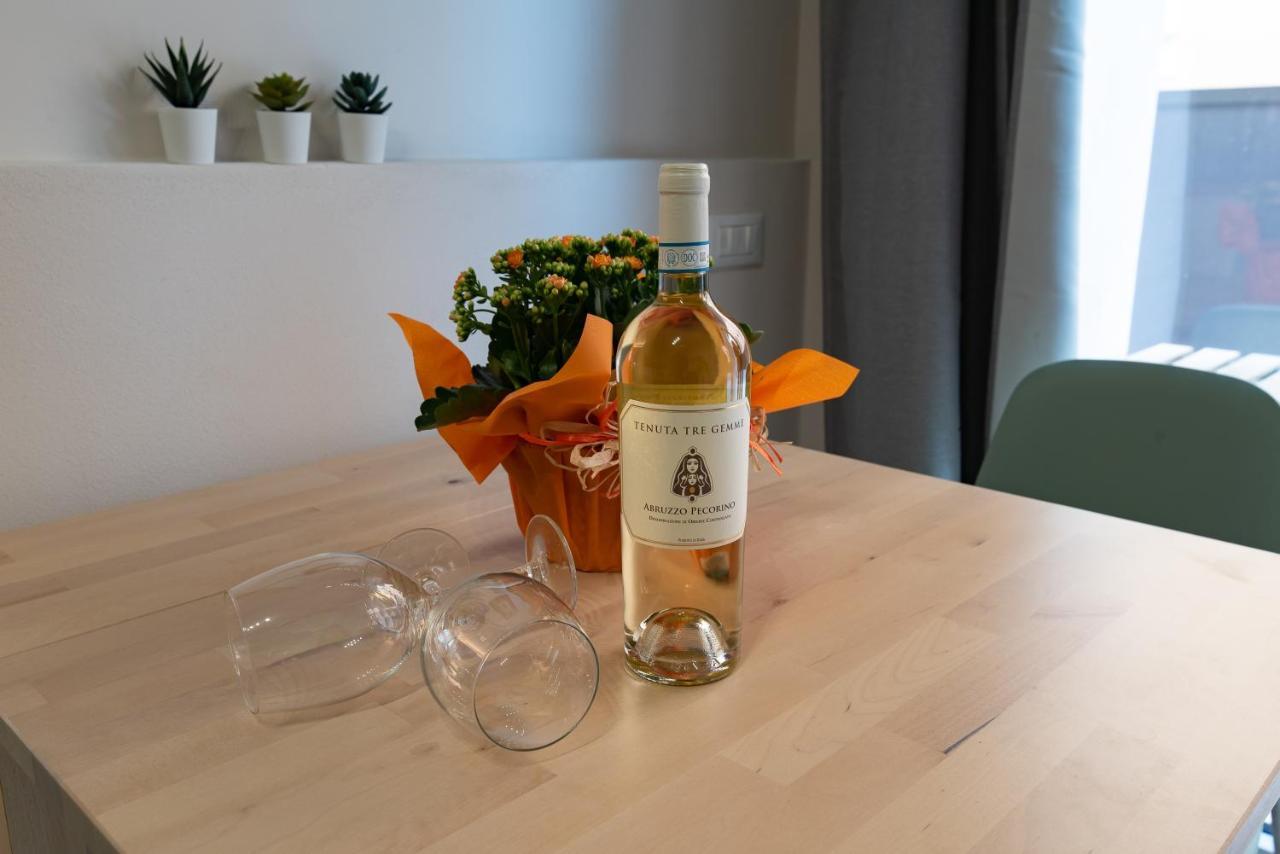 Tenuta Tre Gemme A Mare - Suite Salvia Pescara Eksteriør bilde